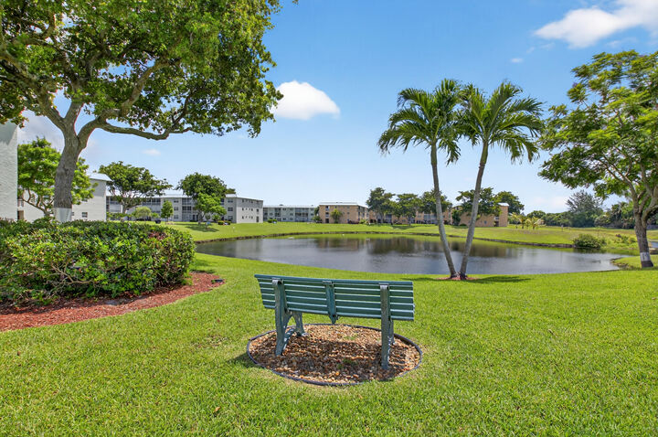 Property Photo:  9880 Marina Boulevard 1509  FL 33428 