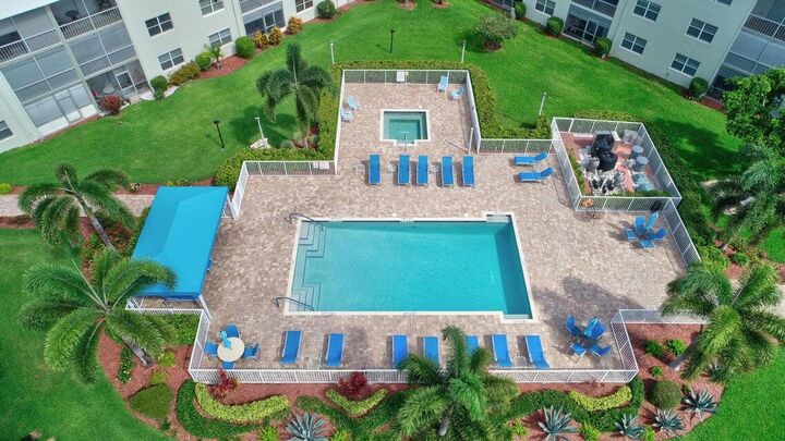 Property Photo:  9880 Marina Boulevard 1509  FL 33428 