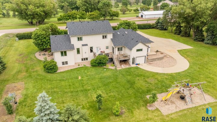 Property Photo: 27115 480th Ave SD 57032
