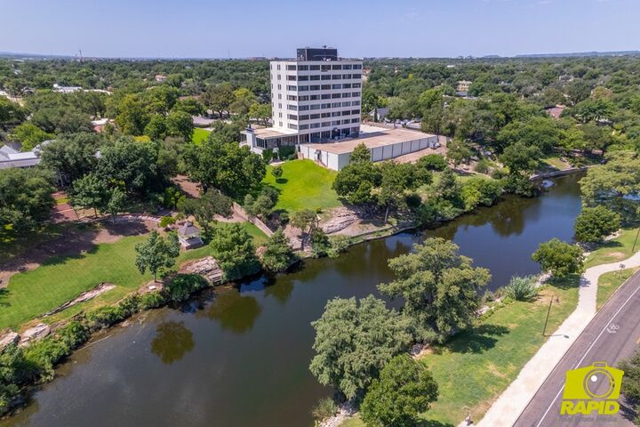 Property Photo:  800 #B1 W Ave D  TX 76903 