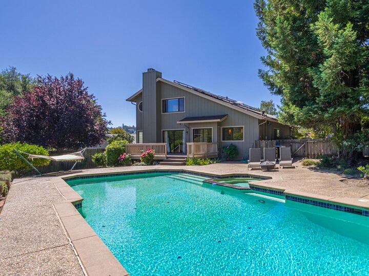 Property Photo:  14 Sageland Court  CA 95066 