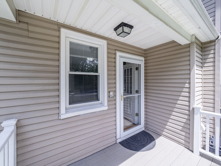 Property Photo: 607 Main Street CT 06877