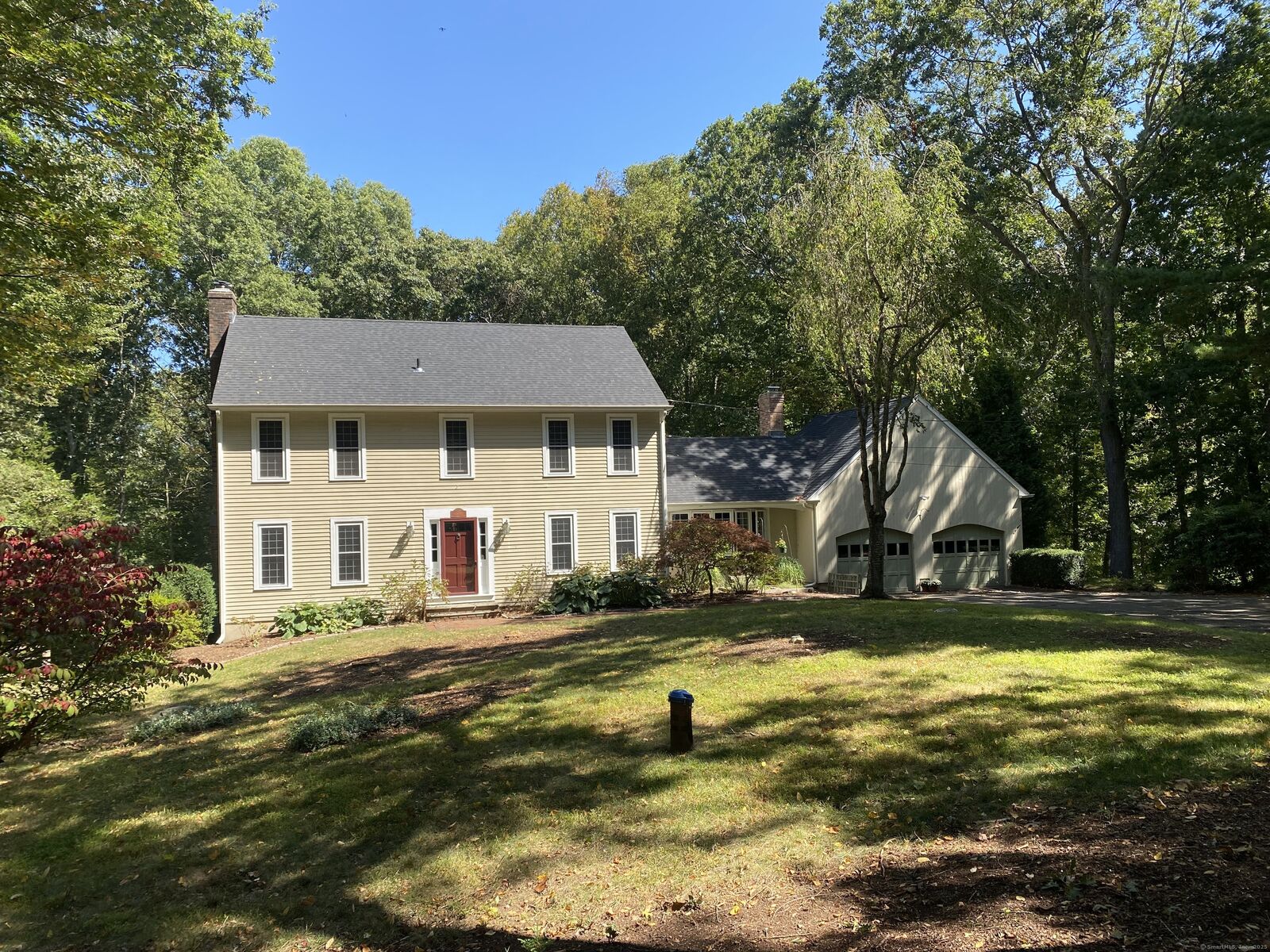 Property Photo:  23 Forest Hills Drive  CT 06443 