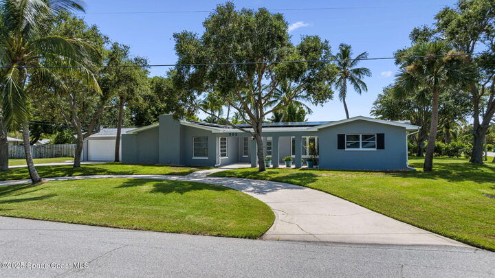 Property Photo:  303 Shannon Avenue  FL 32951 