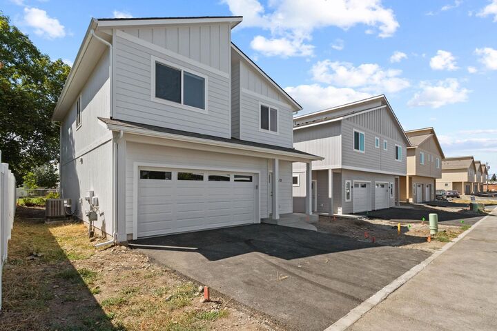 Property Photo:  312 S Woodlawn Ln  WA 99216 