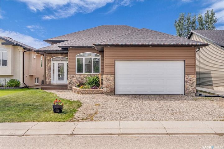 516 Antler Crescent  Warman SK S0K 0A1 photo