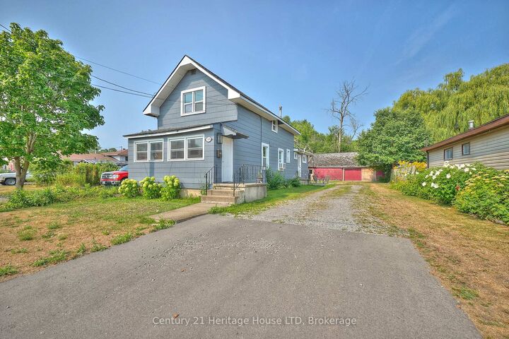 Property Photo: 349 Bassett Avenue ON L2A 4K8