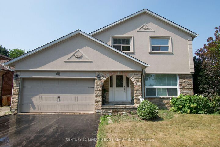 54 Avonwick Gate  Toronto ON M3A 2M6 photo