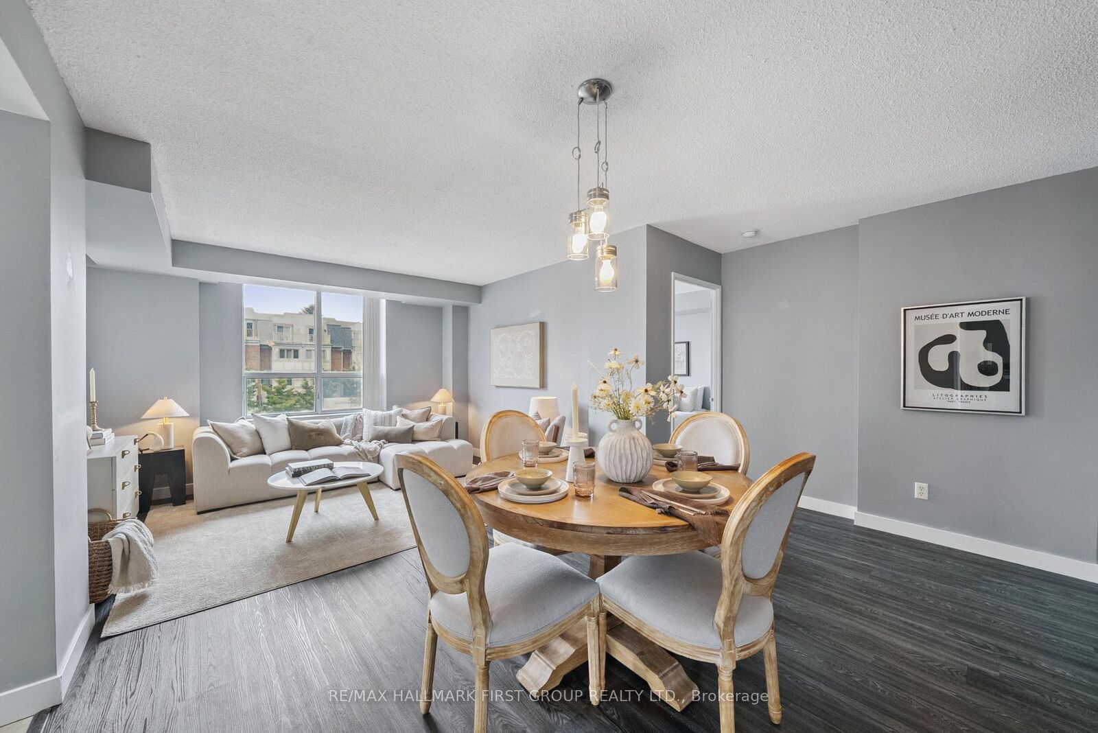 Property Photo: 1625 Pickering Parkway 204 ON L1V 6Z6