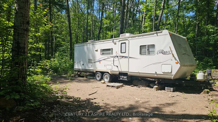 Photo de la propriété:  11072 Opeongo Road  ON K0J 1B0 