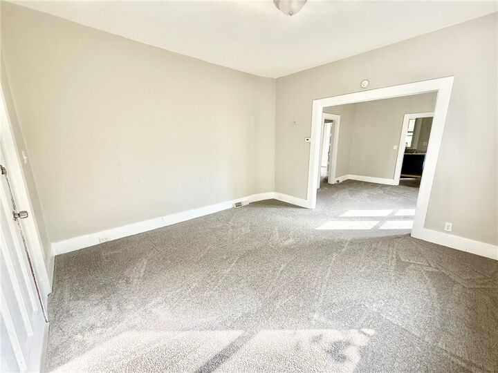 Property Photo: 419 N 4th St PA 15025