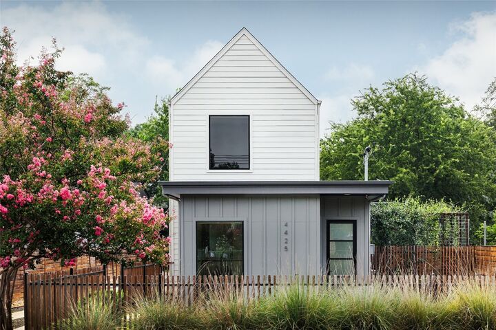 4425 Jinx Avenue 1  Austin TX 78745 photo