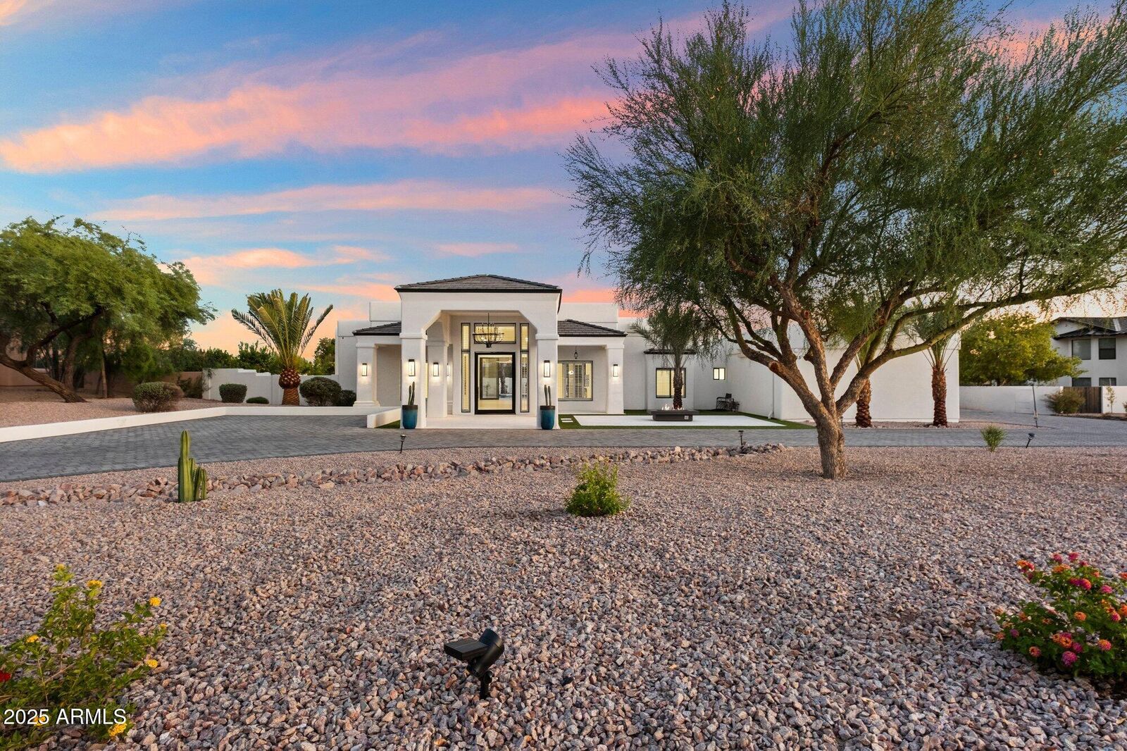 Property Photo: 12955 E Gold Dust Avenue AZ 85259