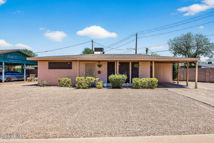 Property Photo:  314 W Monterosa Street  AZ 85013 