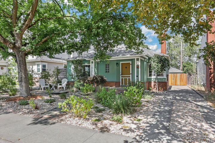 Property Photo:  1124 55th Street  CA 95819 
