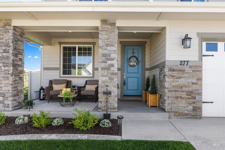 Property Photo: 277 E Caldera St. ID 83642