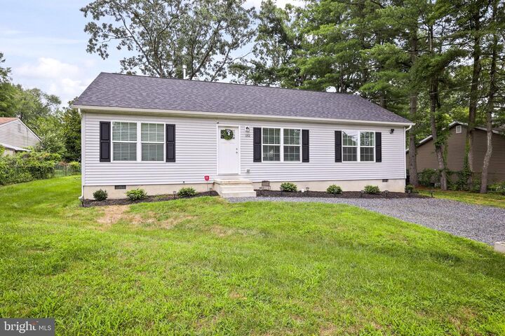 Property Photo:  152 Blanche Street  NJ 08015 