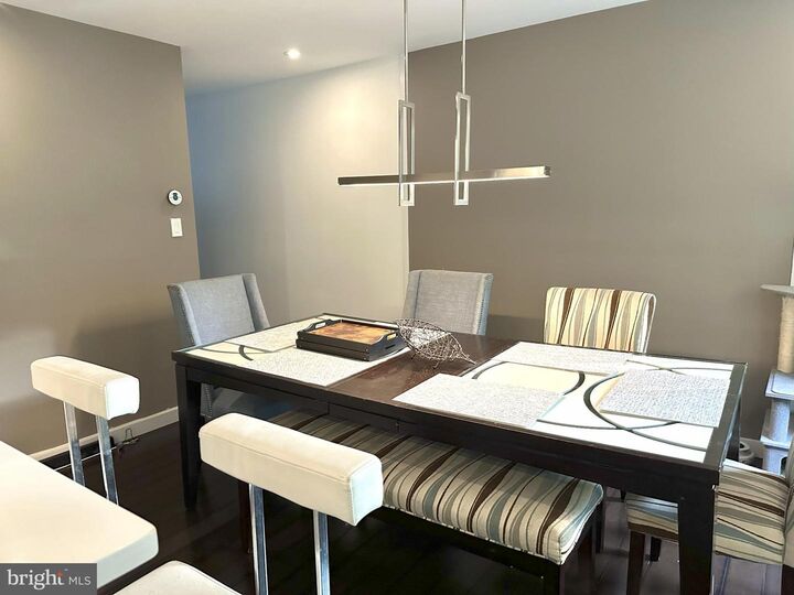 Property Photo:  6153 Forest Creek Lane  VA 22152 
