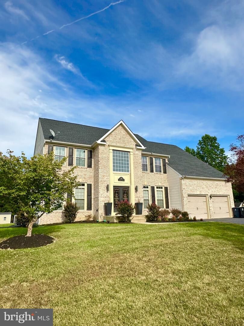 Property Photo:  310 Tamarack Court  MD 20774 