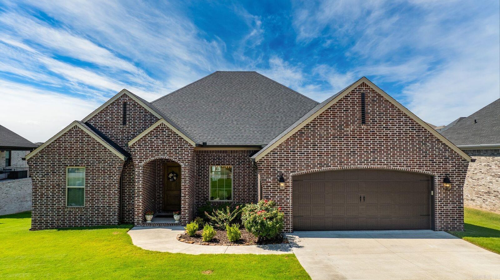 Property Photo:  9844 Cliffside Dr Drive  AR 72120 