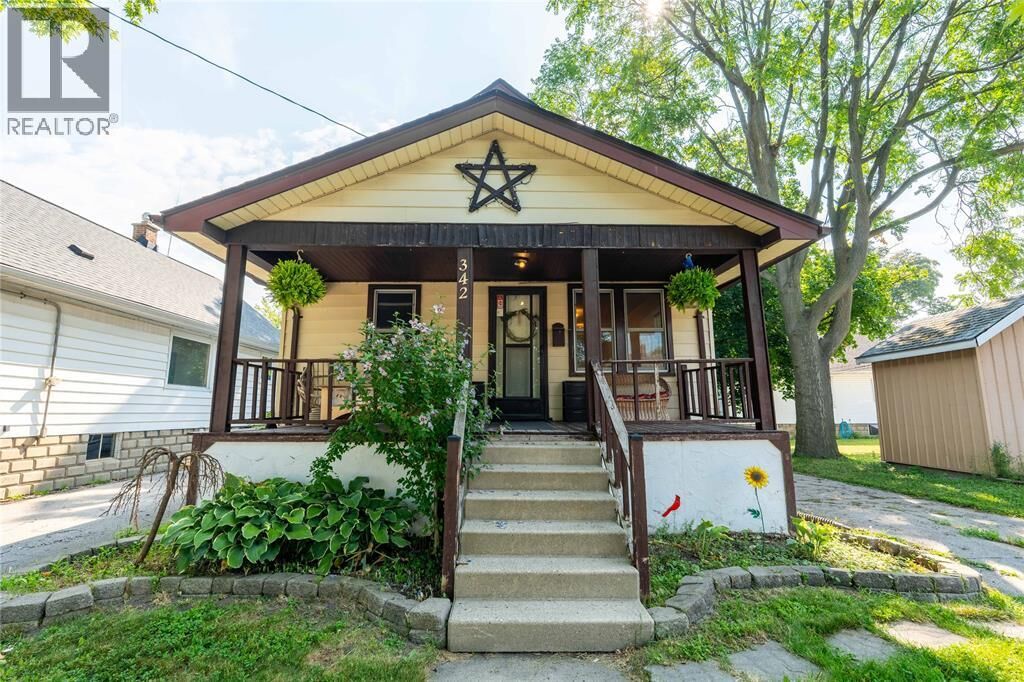 Property Photo: 342 Shepherd Street ON N7T 3J6