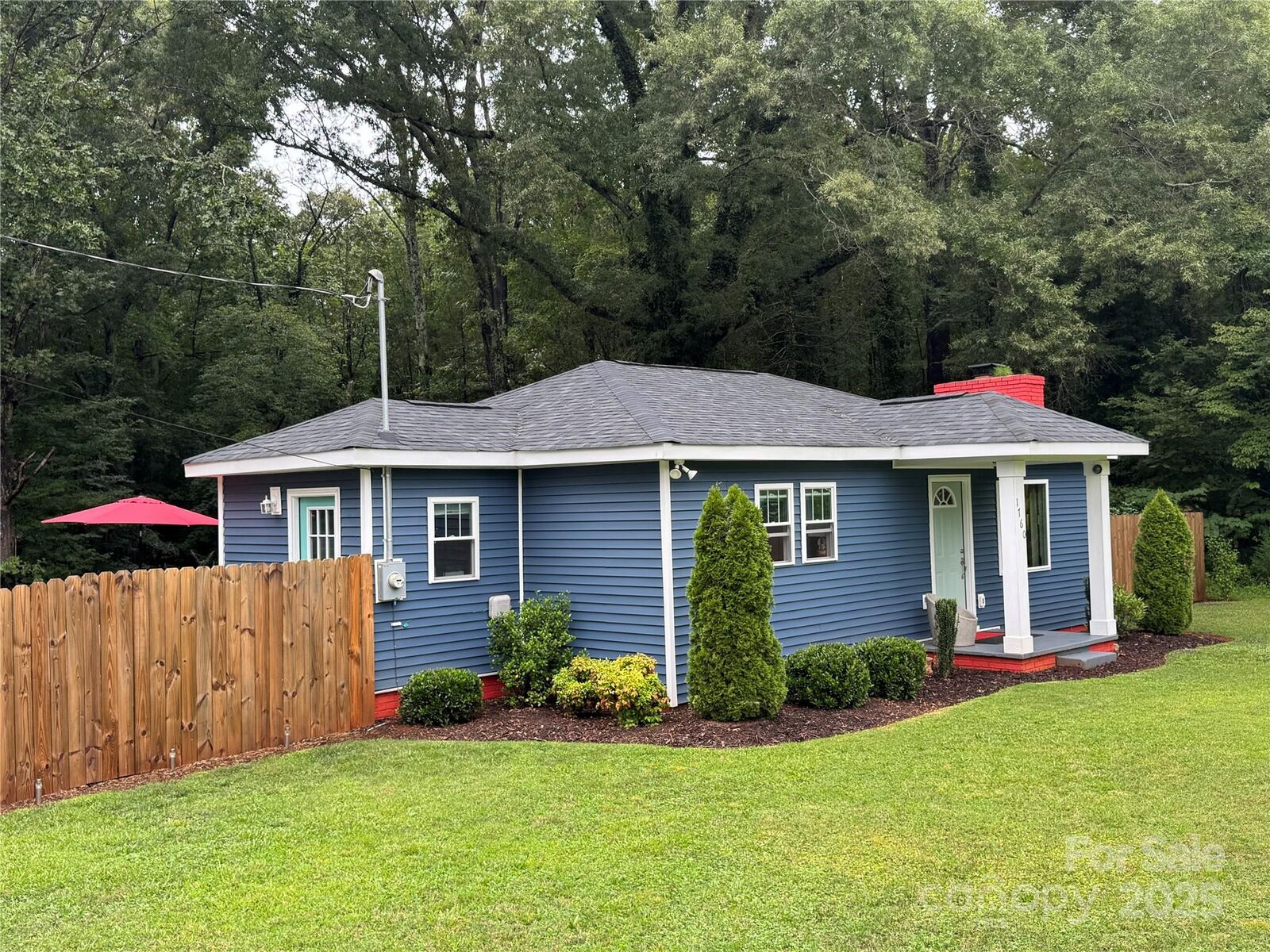 Property Photo: 1760 Shearers Road NC 28036