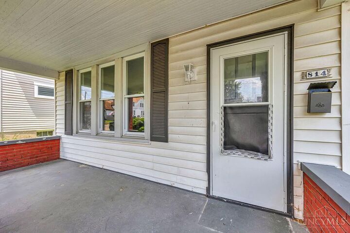 Property Photo: 814 Franklin Street OH 45013