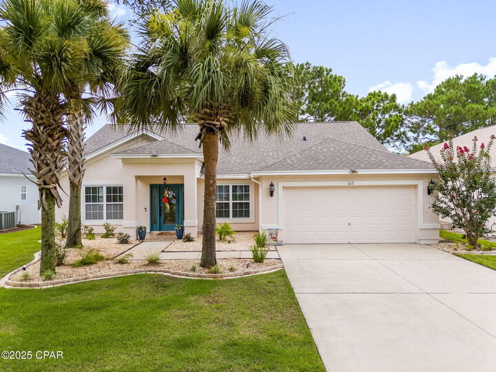 Property Photo:  107 Kensington Circle  FL 32413 