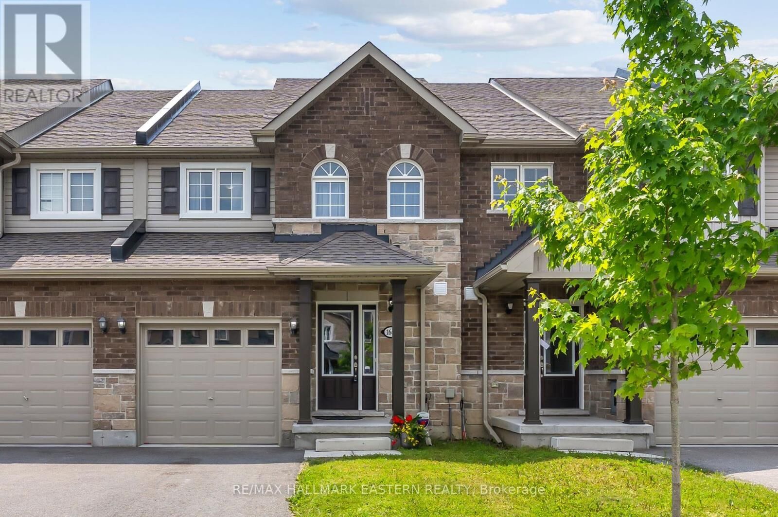 Property Photo:  1649 Hetherington Drive  ON K9L 0G6 