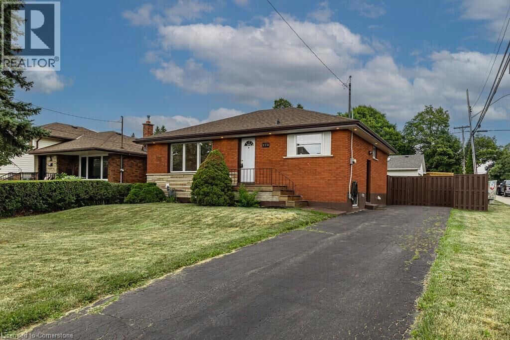 Photo de la propriété:  173 West 32nd Street  ON L9C 5H1 