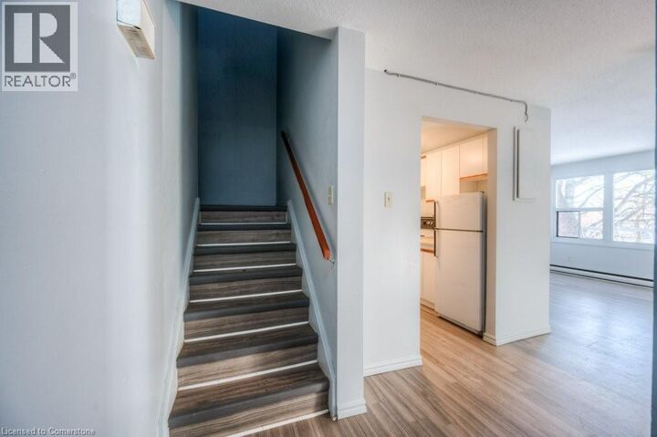 Property Photo:  1200 Courtland Avenue East 44  ON N2C 1K7 