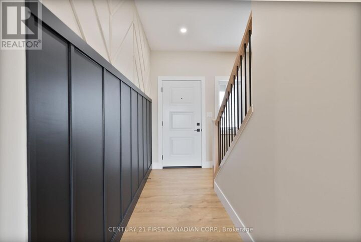 Property Photo:  25 Sheldabren Street  ON N0M 1A0 