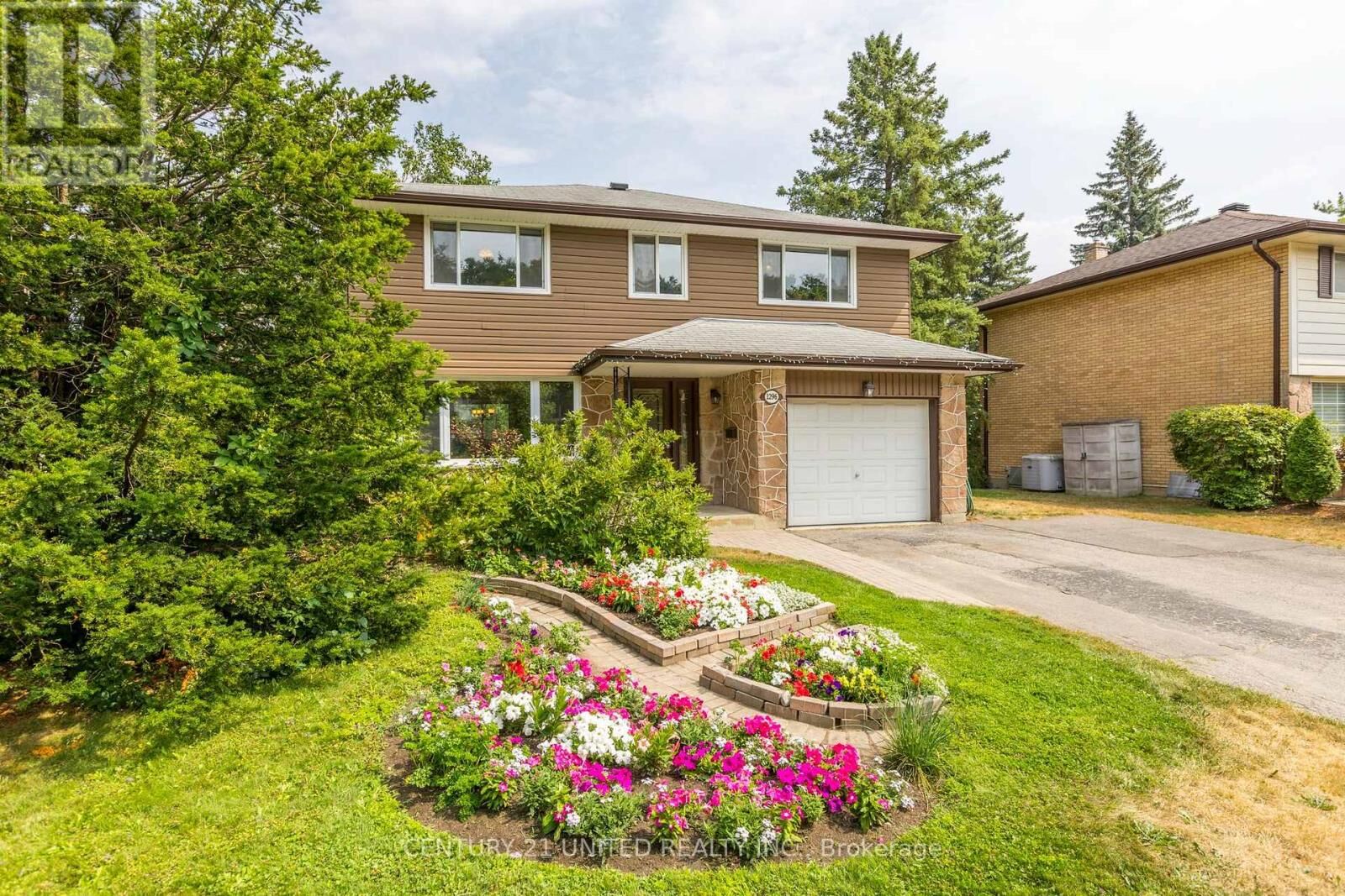 Property Photo:  1296 Edmison Drive  ON K9H 6V3 