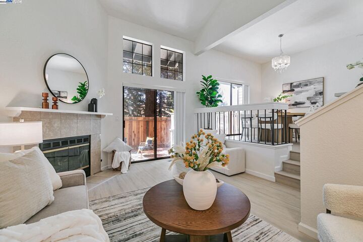 Property Photo: 636 Praderia Cir CA 94539