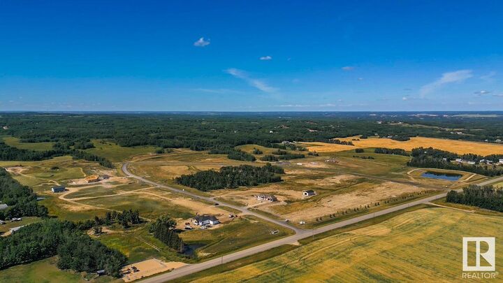 Property Photo:  54102 Range Road 274  AB T7X 3S4 