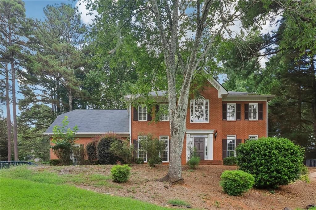 Property Photo:  2615 Ashbourne Drive NE  GA 30043 