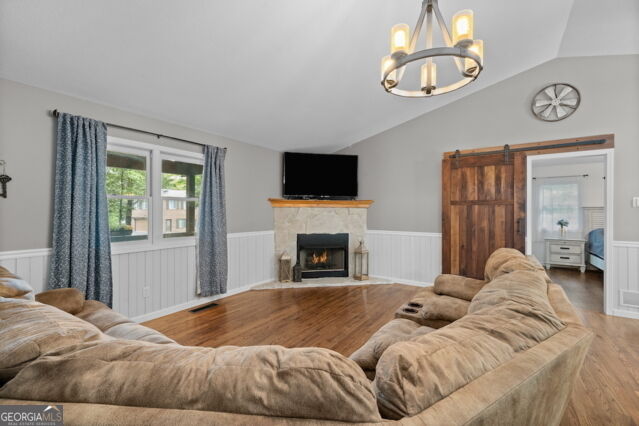 Property Photo:  199 Hillsdale Drive  GA 30540 