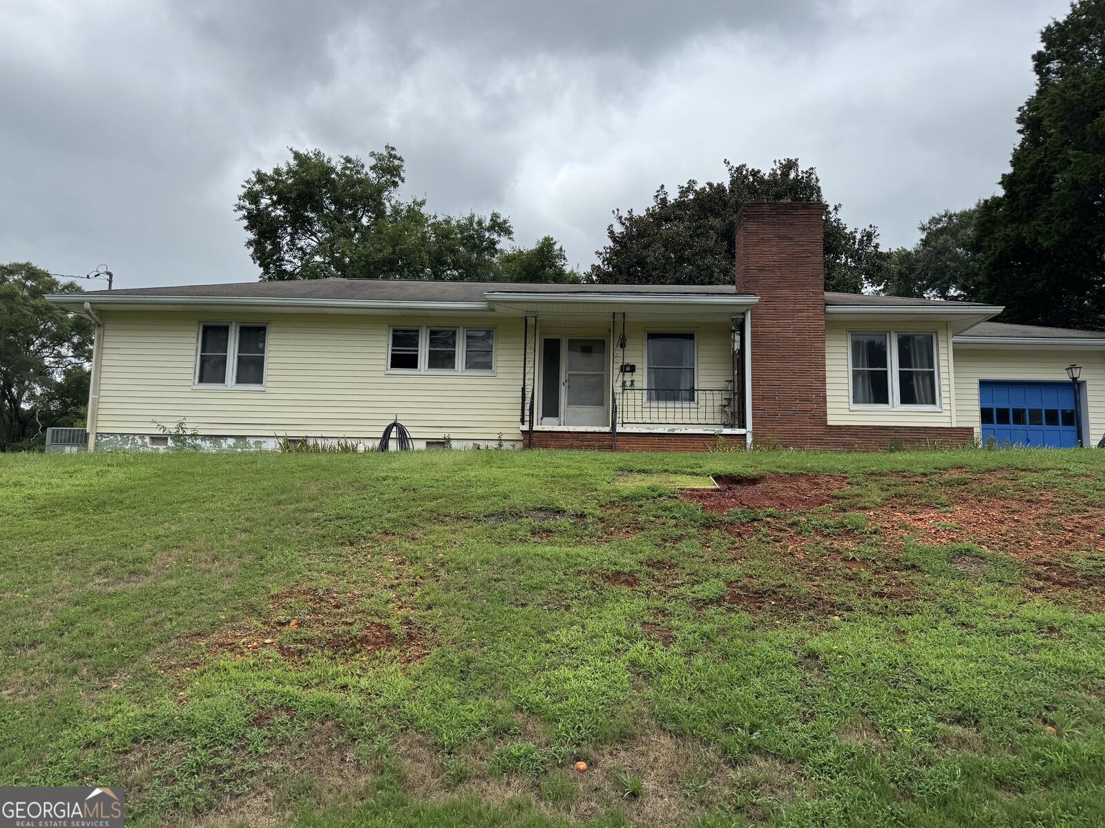 Property Photo: 7 NE Hillcrest Avenue GA 30161