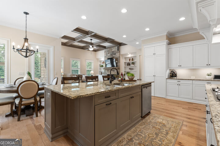 Property Photo: 1975 Creekstone Point Drive GA 30041