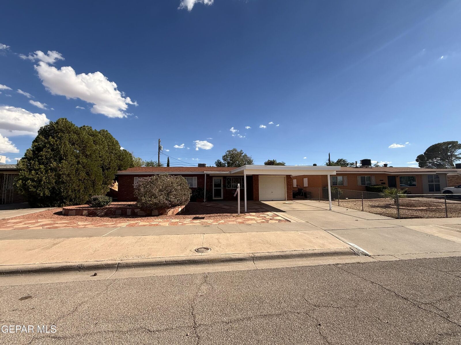 Property Photo: 5828 Sturgeon Dr Drive TX 79924