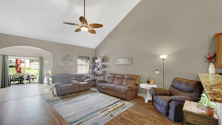 Property Photo: 1570 E 56th Place IN 46342