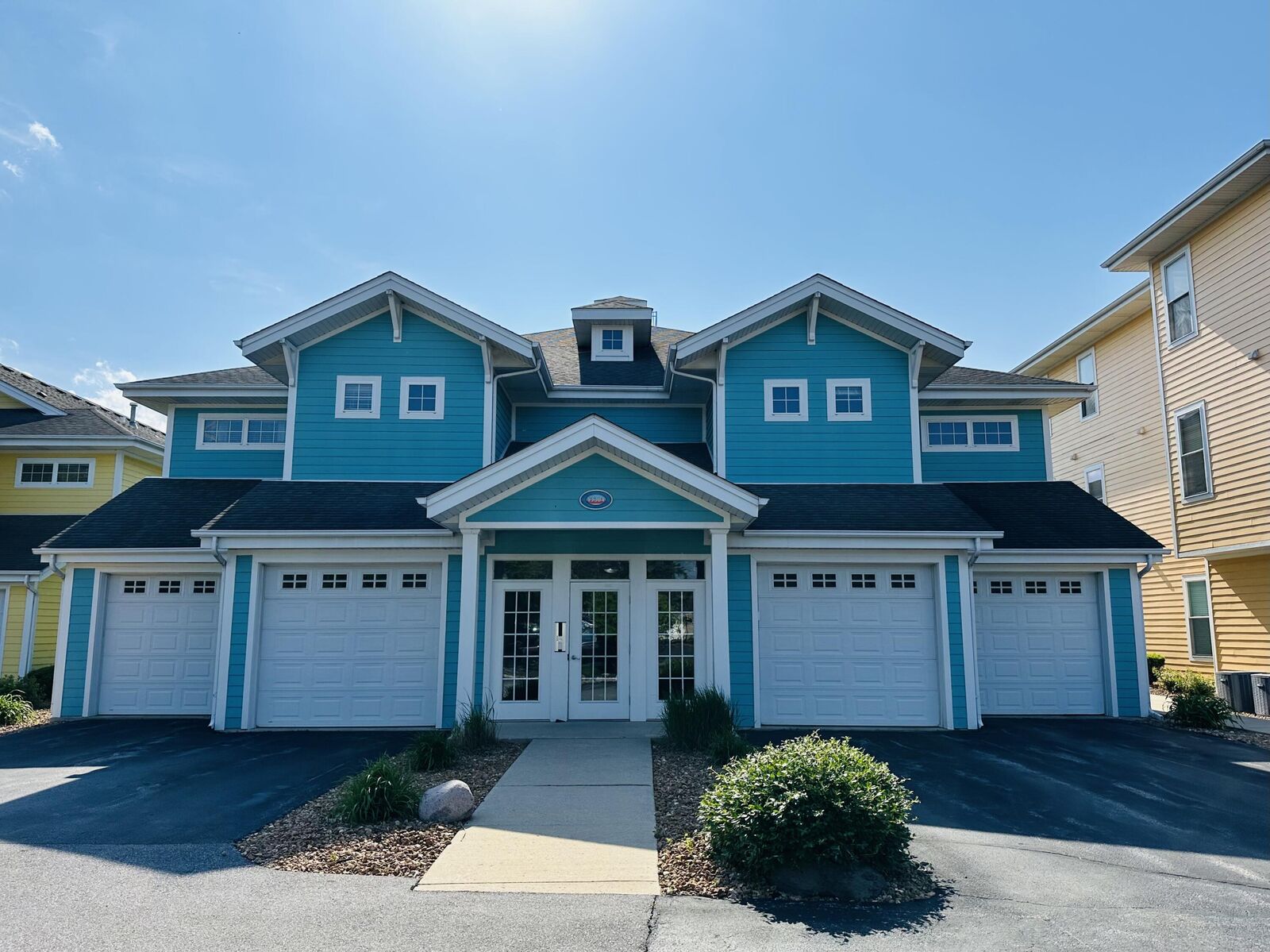 Property Photo:  13304 E Lakeshore Drive 202  IN 46303 
