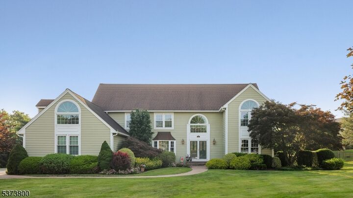 5 Bittle Ct  Bridgewater Twp. NJ 08836 photo