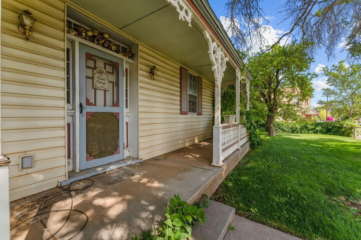 Property Photo:  49 N Main  UT 84761 