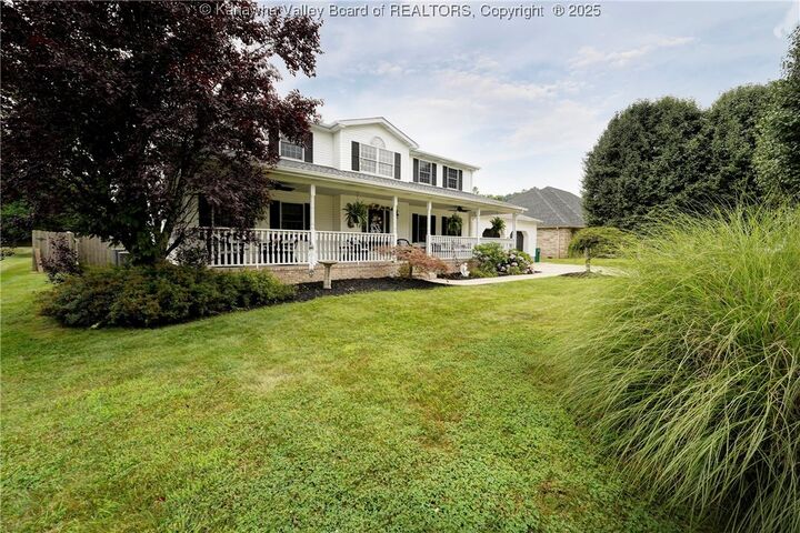 Property Photo:  8 Anchors Way  WV 25213 