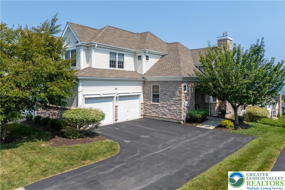 Property Photo:  210 Inverness Circle  PA 18042 