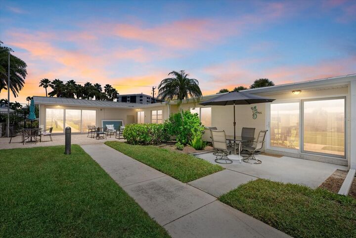5830 Midnight Pass Road 46  Sarasota FL 34242 photo