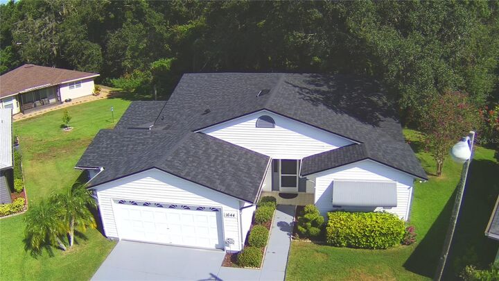 Property Photo: 1644 Birchwood Loop FL 33811