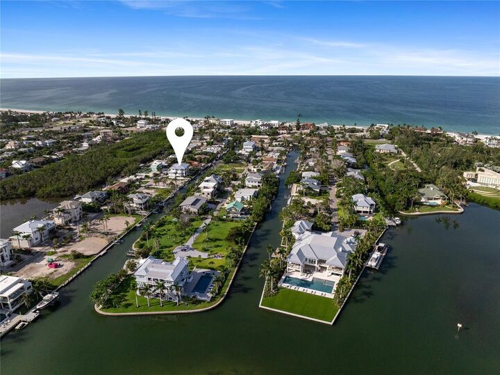 Property Photo:  569 Bayview Drive  FL 34228 