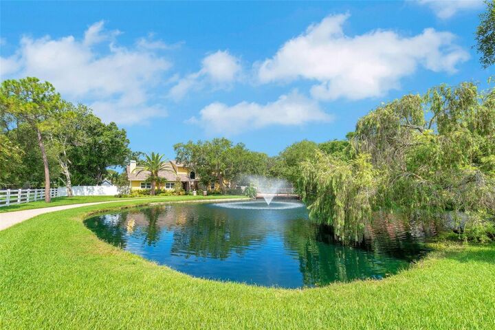 Property Photo: 7272 125th Street FL 33772